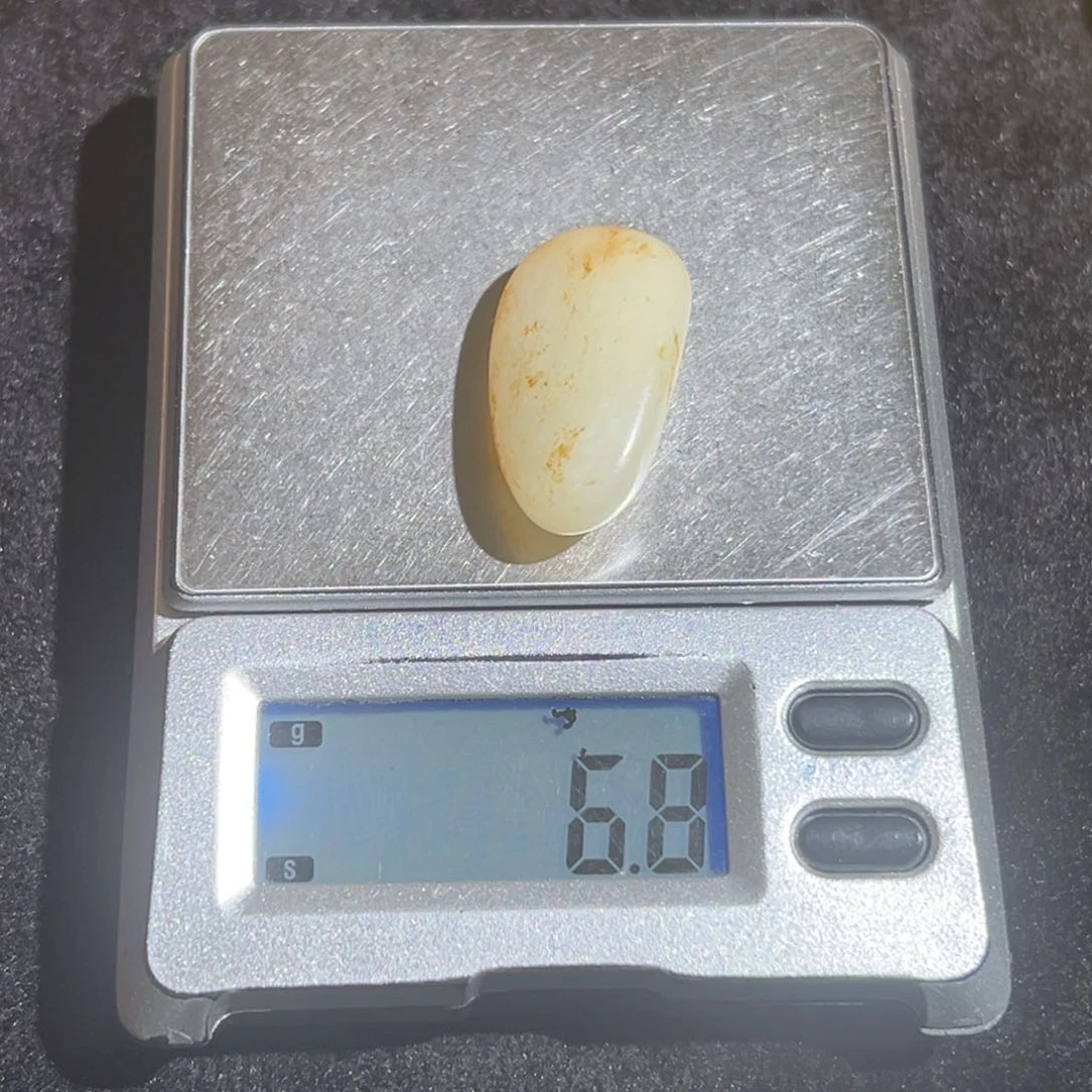 和田玉未镶嵌珠宝奇石