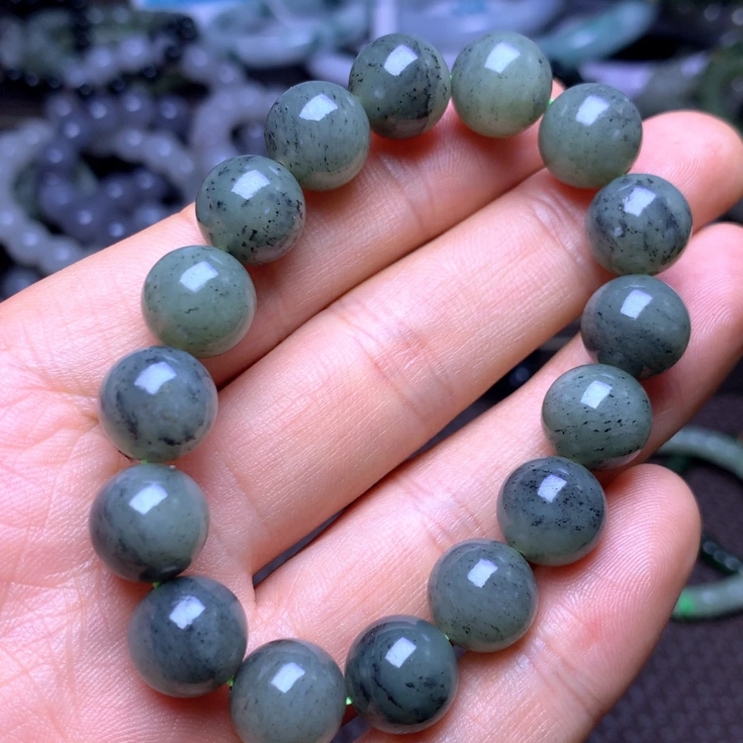 和田玉未镶嵌手串