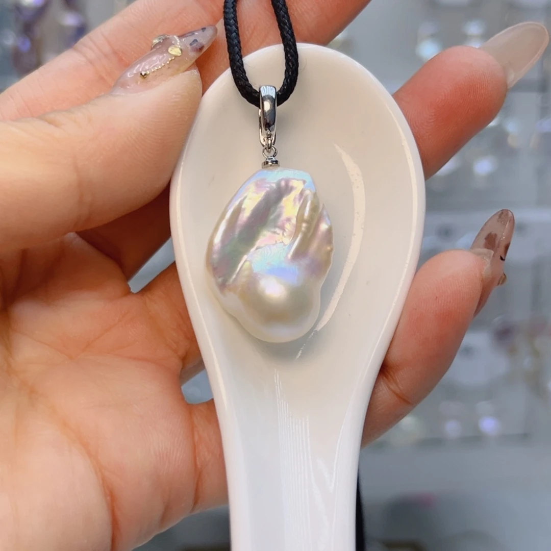 未镶嵌颈饰淡水珍珠