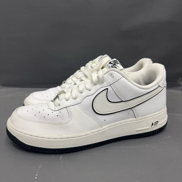 Nike Air Force 黑白 42.5码休闲鞋