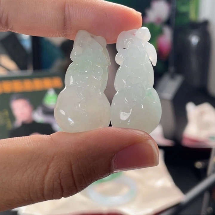 翡翠未镶嵌挂件翡翠首饰