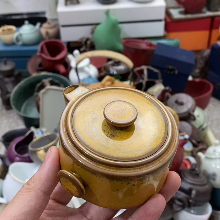 陶瓷艺术品及陶瓷壶