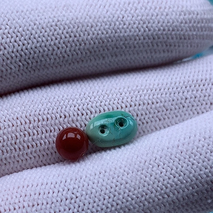 南红玛瑙未镶嵌珠宝奇石