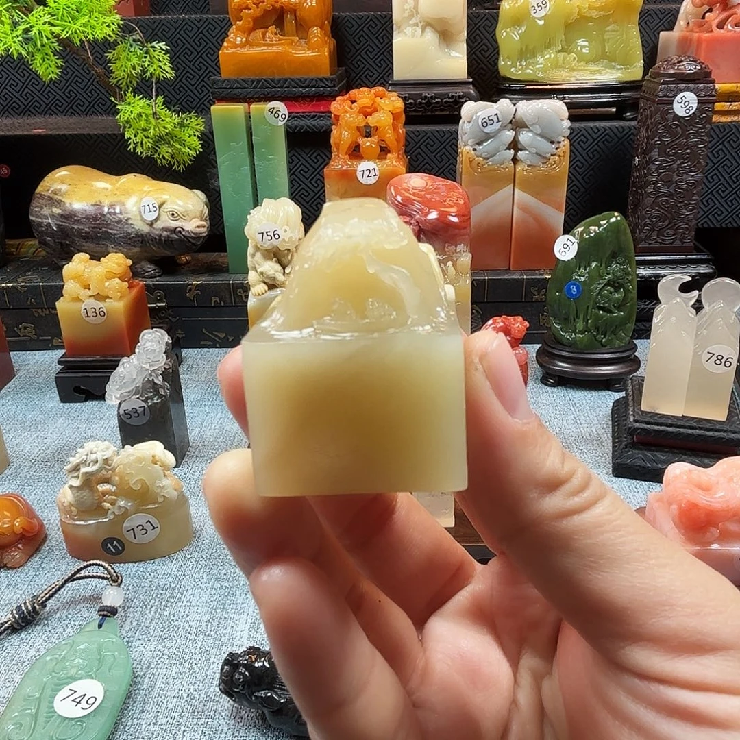 寿山石印石轻舟已过万重山8