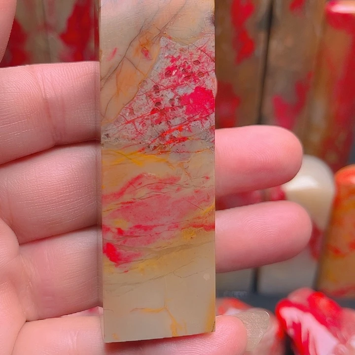 昌化鸡血石土*昌化鸡血石质地优良