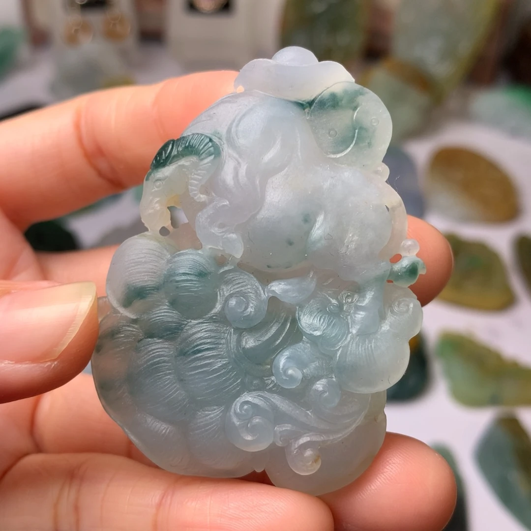 定制翡翠未镶嵌翡翠