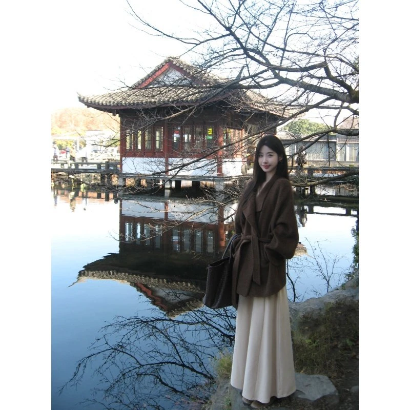 W51【巴黎画报】秋冬复古棕色立领高级感显瘦大衣冬季入冬漂亮衣服