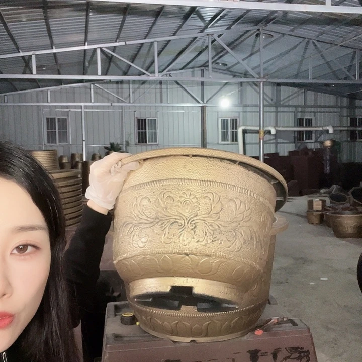 圆形40花盆4个打3个孔