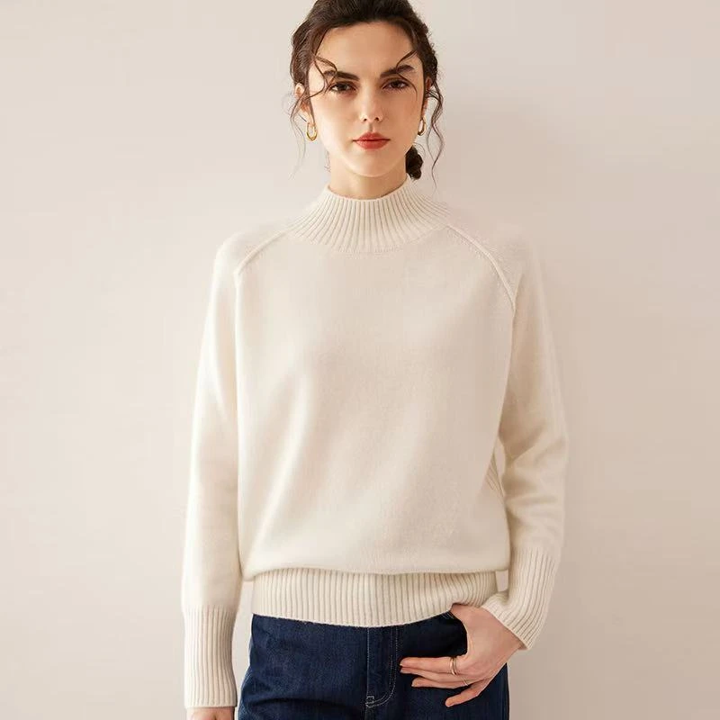 气质款加厚半高领女士毛衣