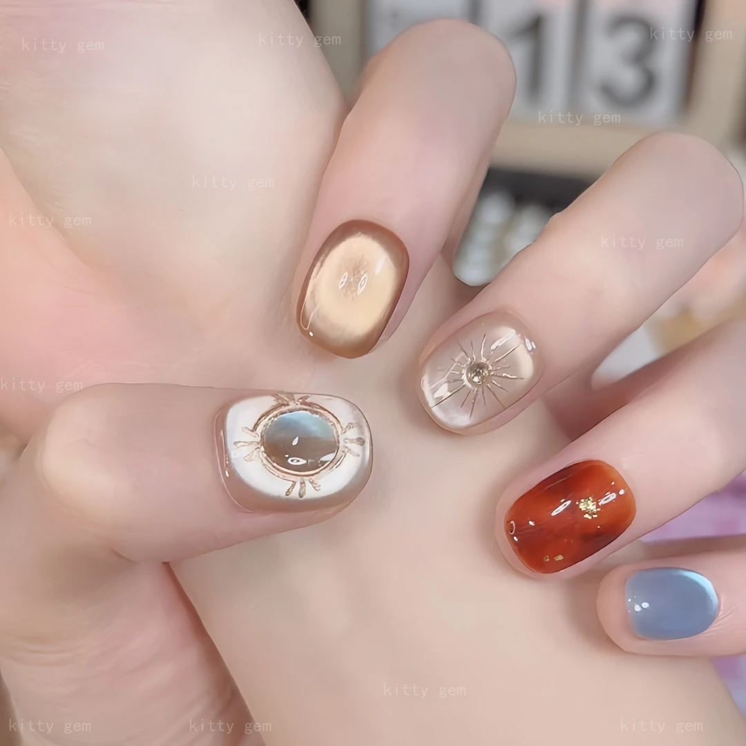 【冬日暖阳】纯手工穿戴甲短款显白高级感气质法式猫眼小众设计美甲