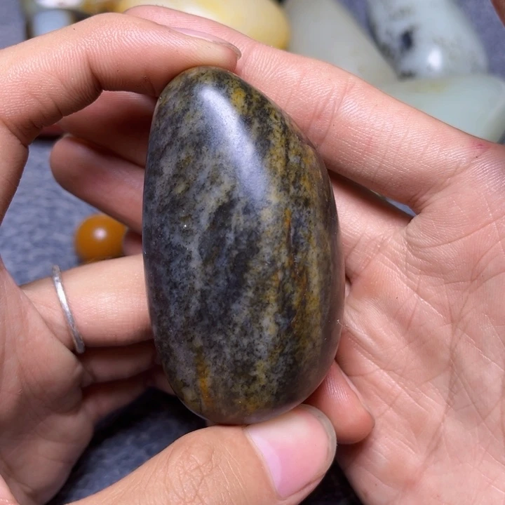 未镶嵌和田玉珠宝奇石