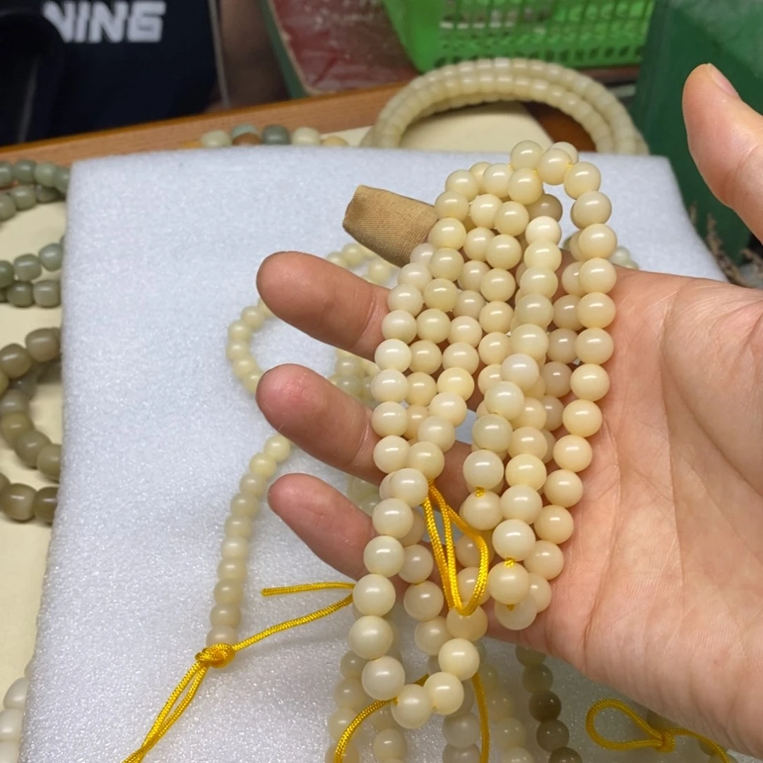 r***t菩提根/象牙果把件r