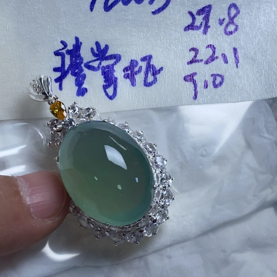 定制翡翠未镶嵌禧*柜翡翠