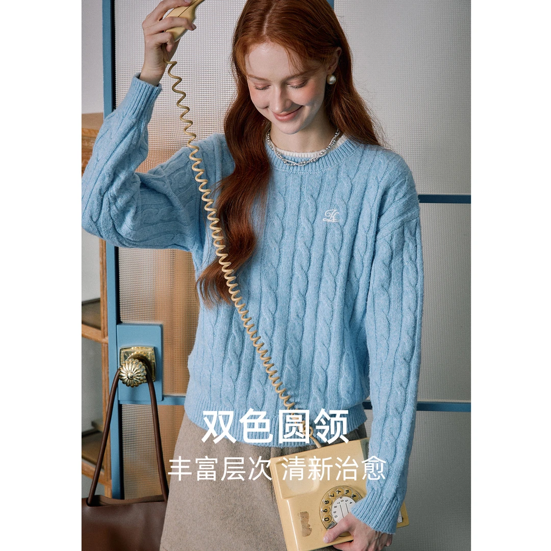 库恩玛维治愈蓝色绞花毛衣女2025年冬季新款可盐可甜针织打底上衣
