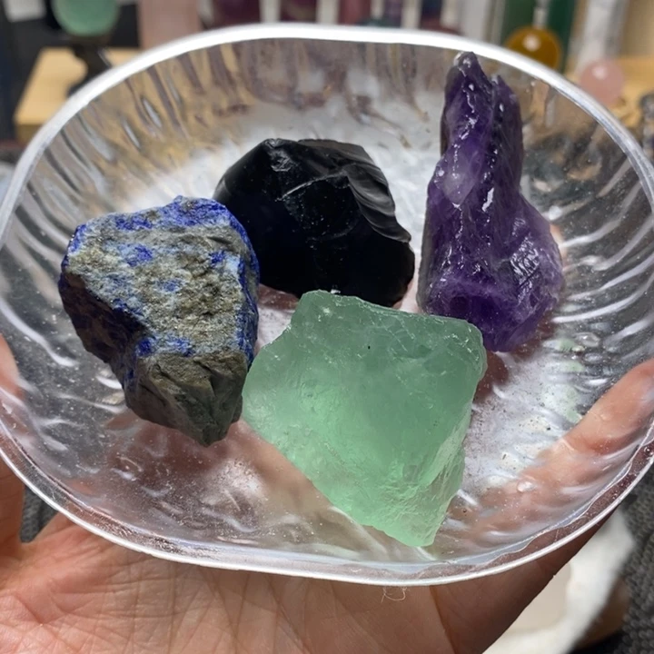 瑜***皎未镶嵌大型摆件（非配饰）水晶