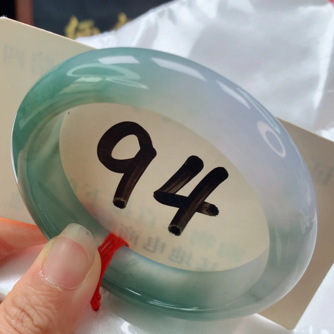 未镶嵌手镯翡翠半山水