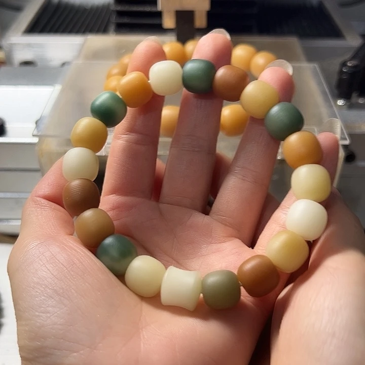 @***晴手串菩提根/象牙果