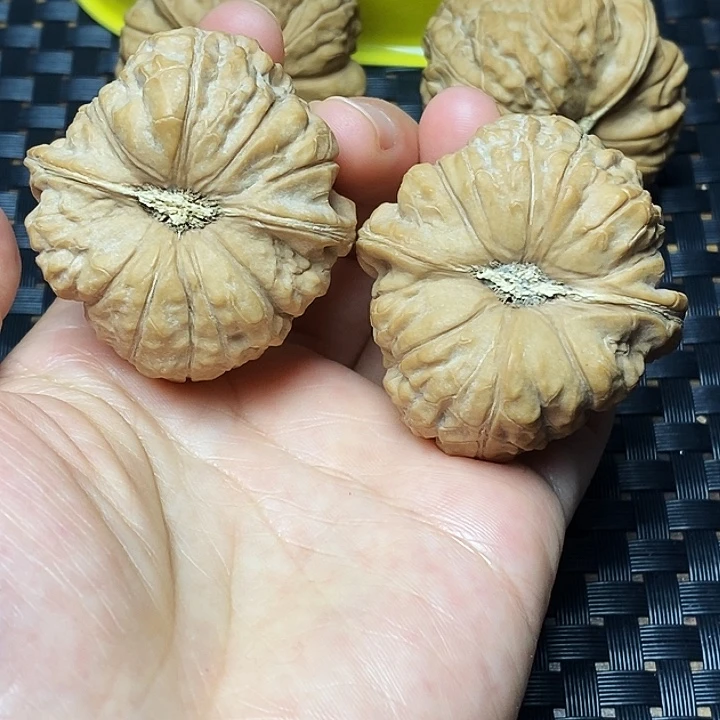 文玩核桃吊坠南瓜蹲