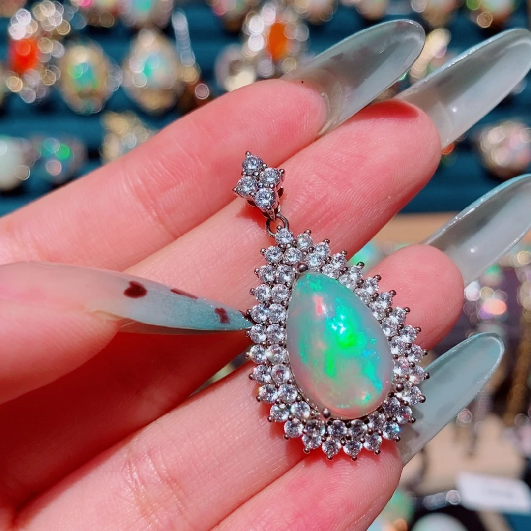 银S925镶嵌欧泊吊坠