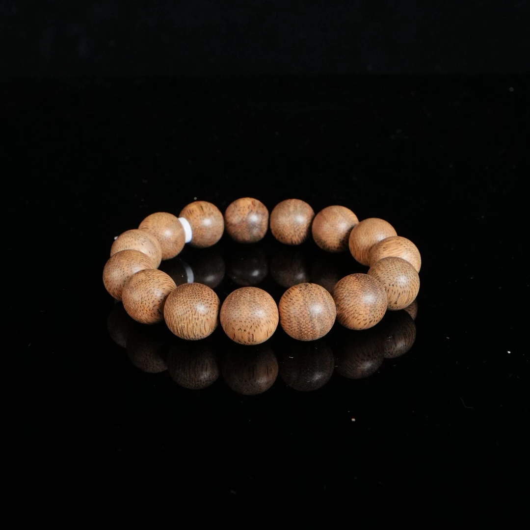 B8450 西马粗纹绿底软丝85分沉沉香手串 1.47cm 21.55g