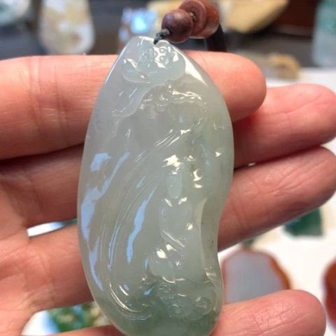 翡翠颈饰未镶嵌天然翡翠《莲花悟道》挂件