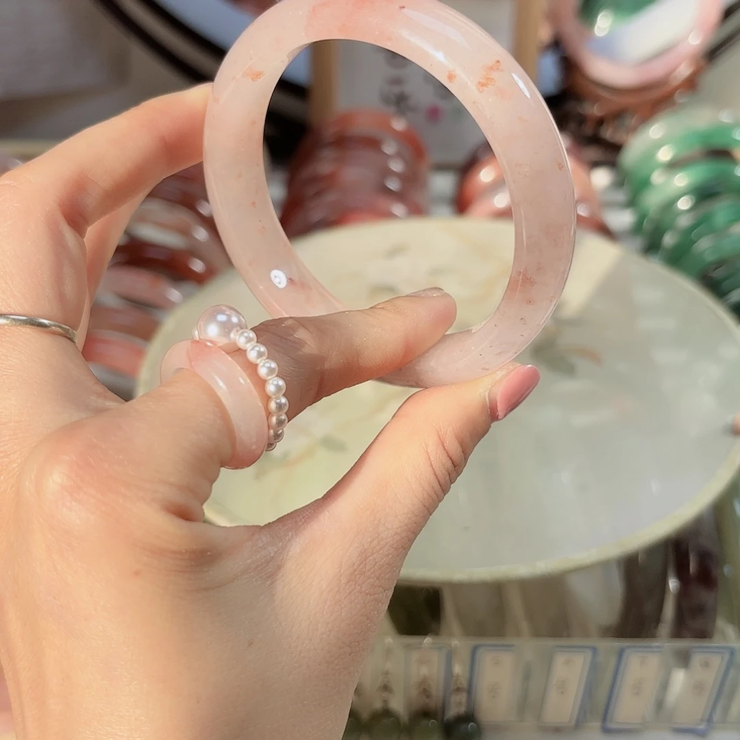 石英质玉手镯未镶嵌許**❀