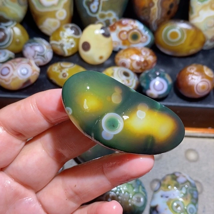 未镶嵌玛瑙/玉髓珠宝半成品39