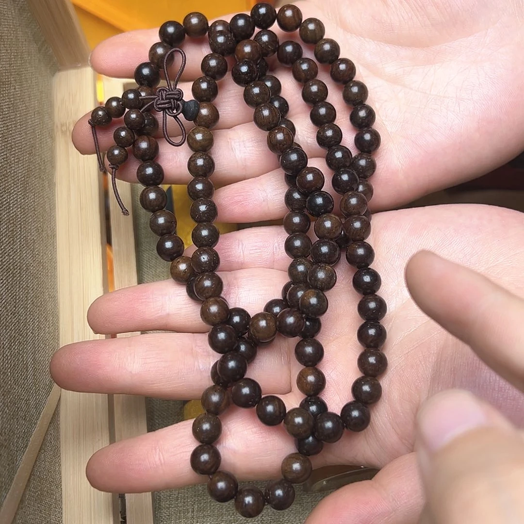 大叶紫檀（黑酸枝木类）