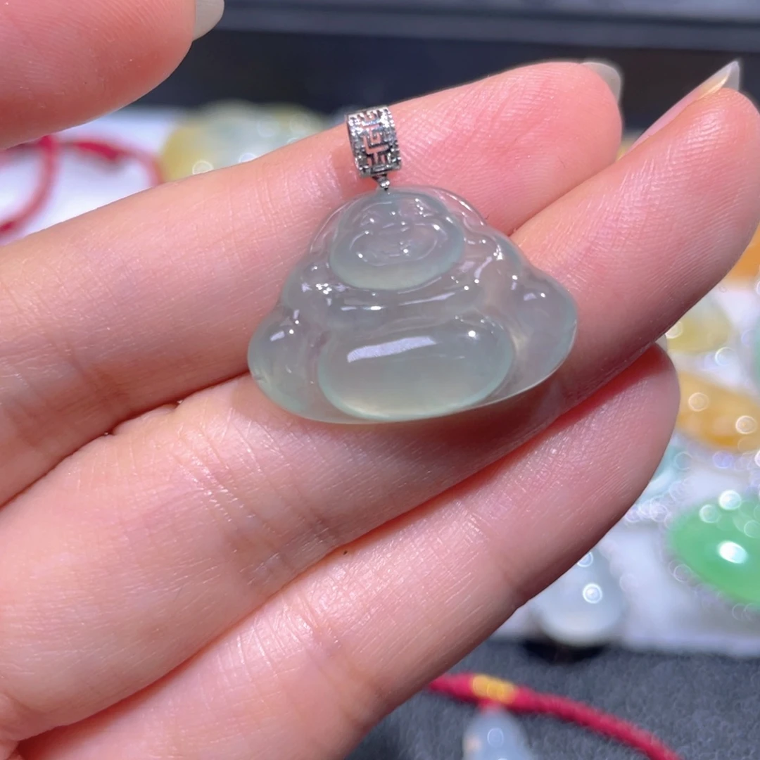 颈饰18K金镶嵌翡翠翡翠