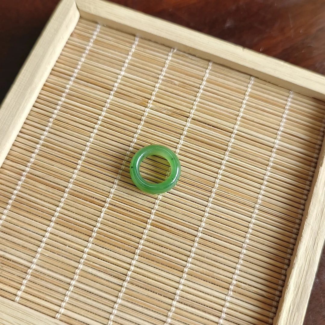 16*5mm和田玉甜甜圈 FGA008AEJ064