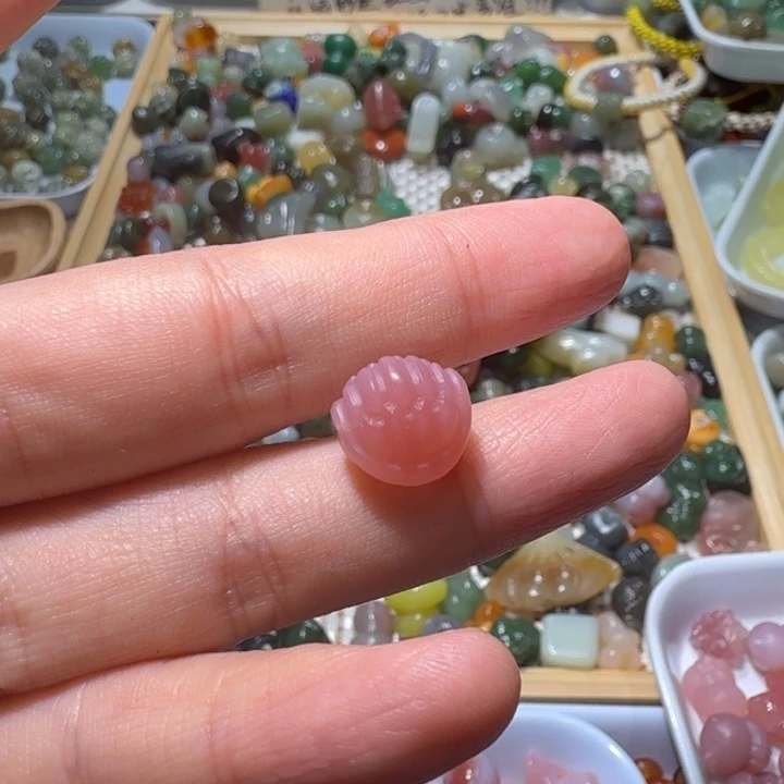 和田玉未镶嵌珠宝半成品谢*怂