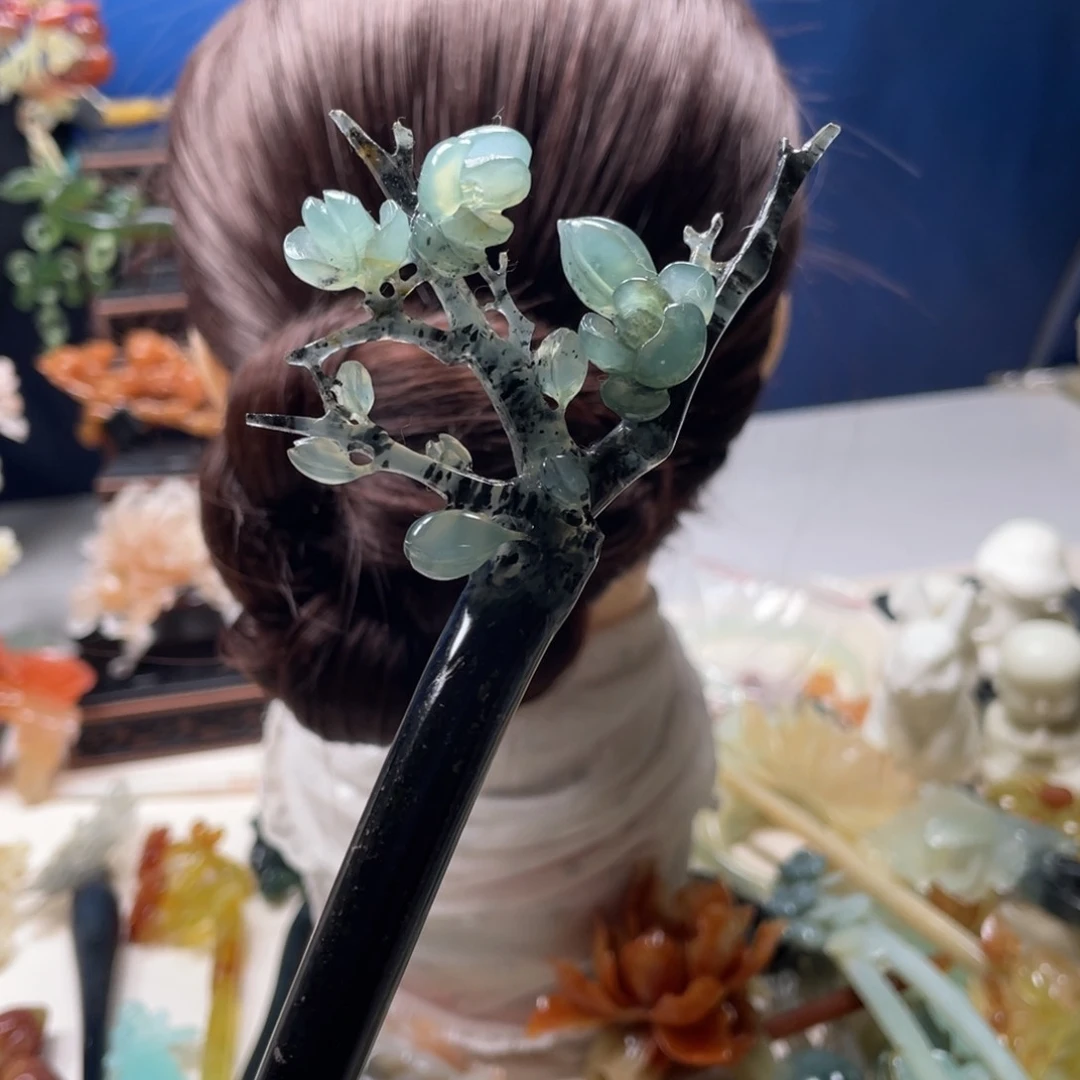 【闪购商品】未镶嵌岫玉发饰鱼*