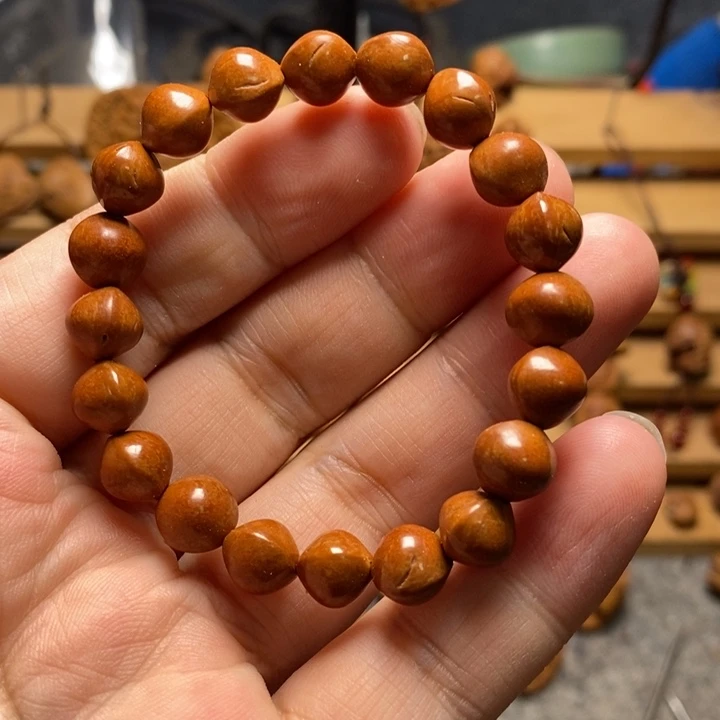 桃核雕刻素核手串