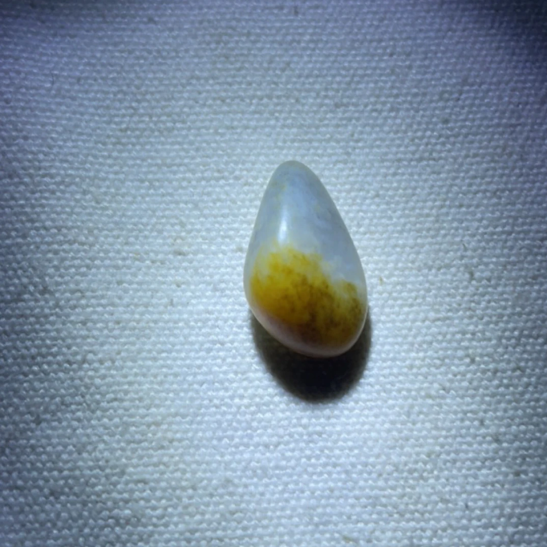 和田玉红皮青花手串籽