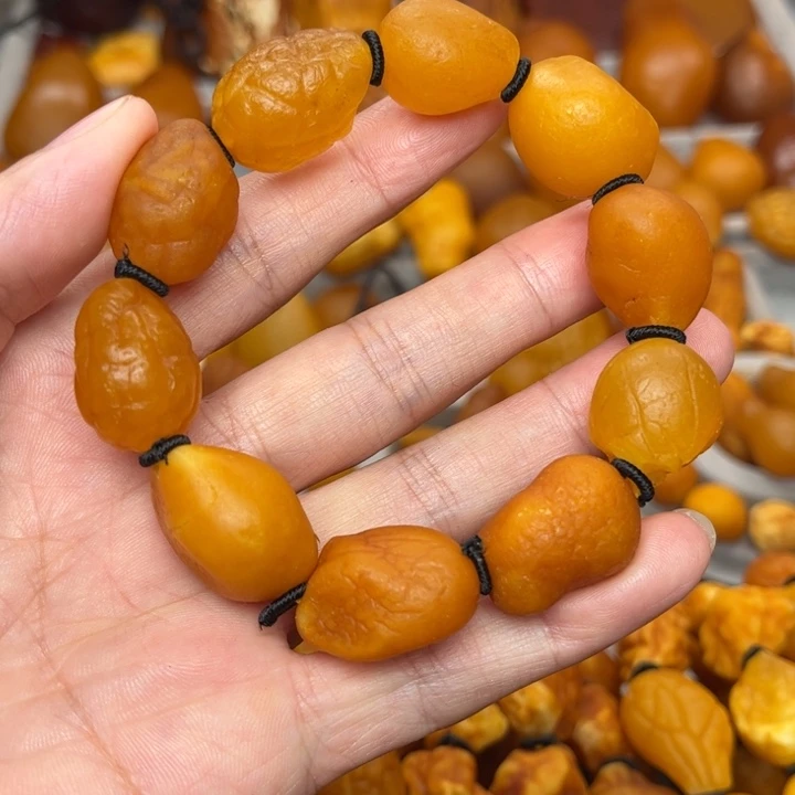 琥珀未镶嵌裸石天然蜜蜡手串