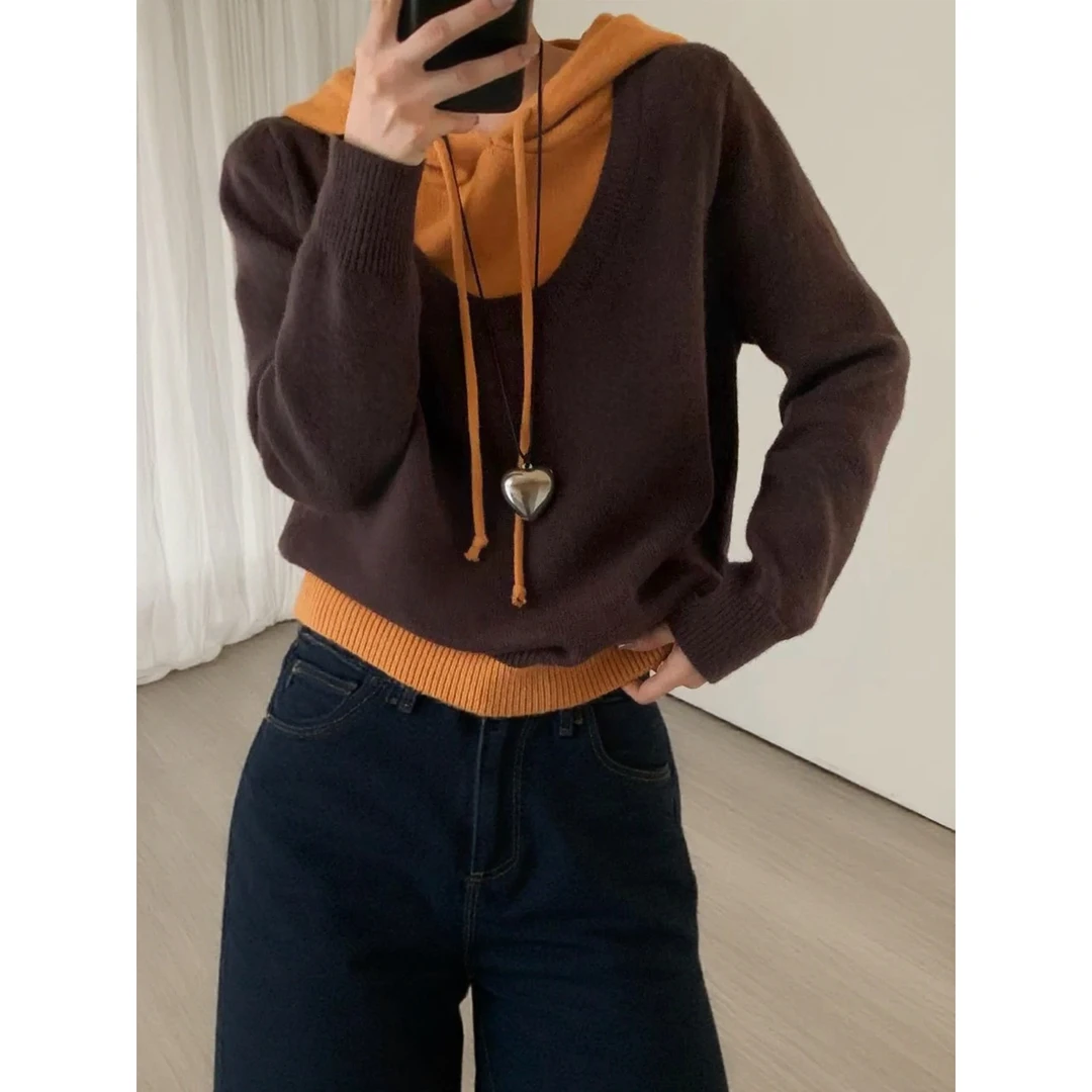 撞色假两件连帽针织衫毛衣女秋冬2025新款慵懒风内搭打底衫上衣潮