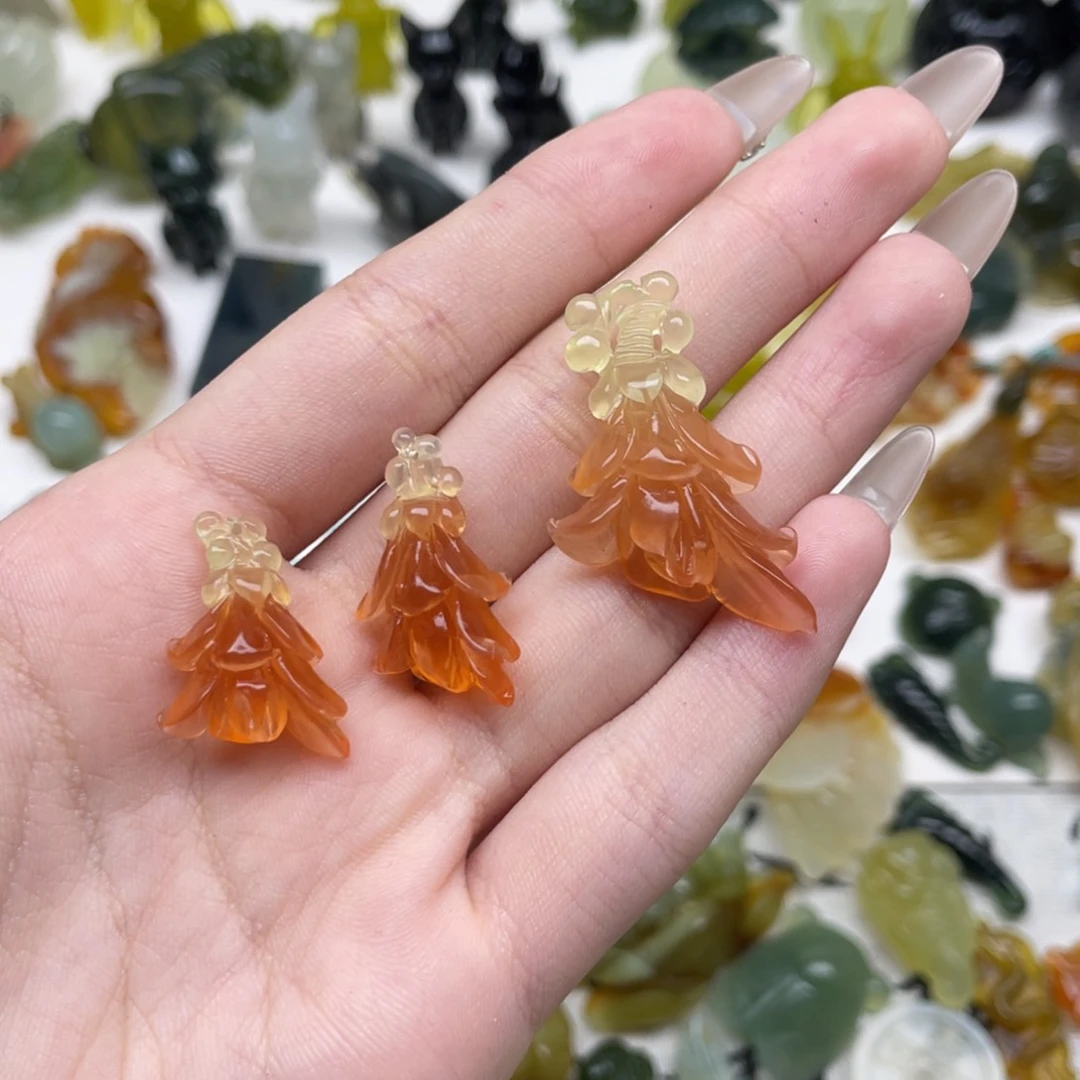 蛇纹石玉颈饰未镶嵌不***?