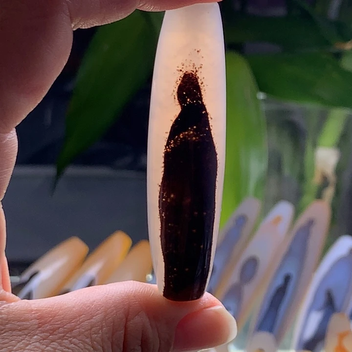 未镶嵌玛瑙/玉髓珠宝半成品1