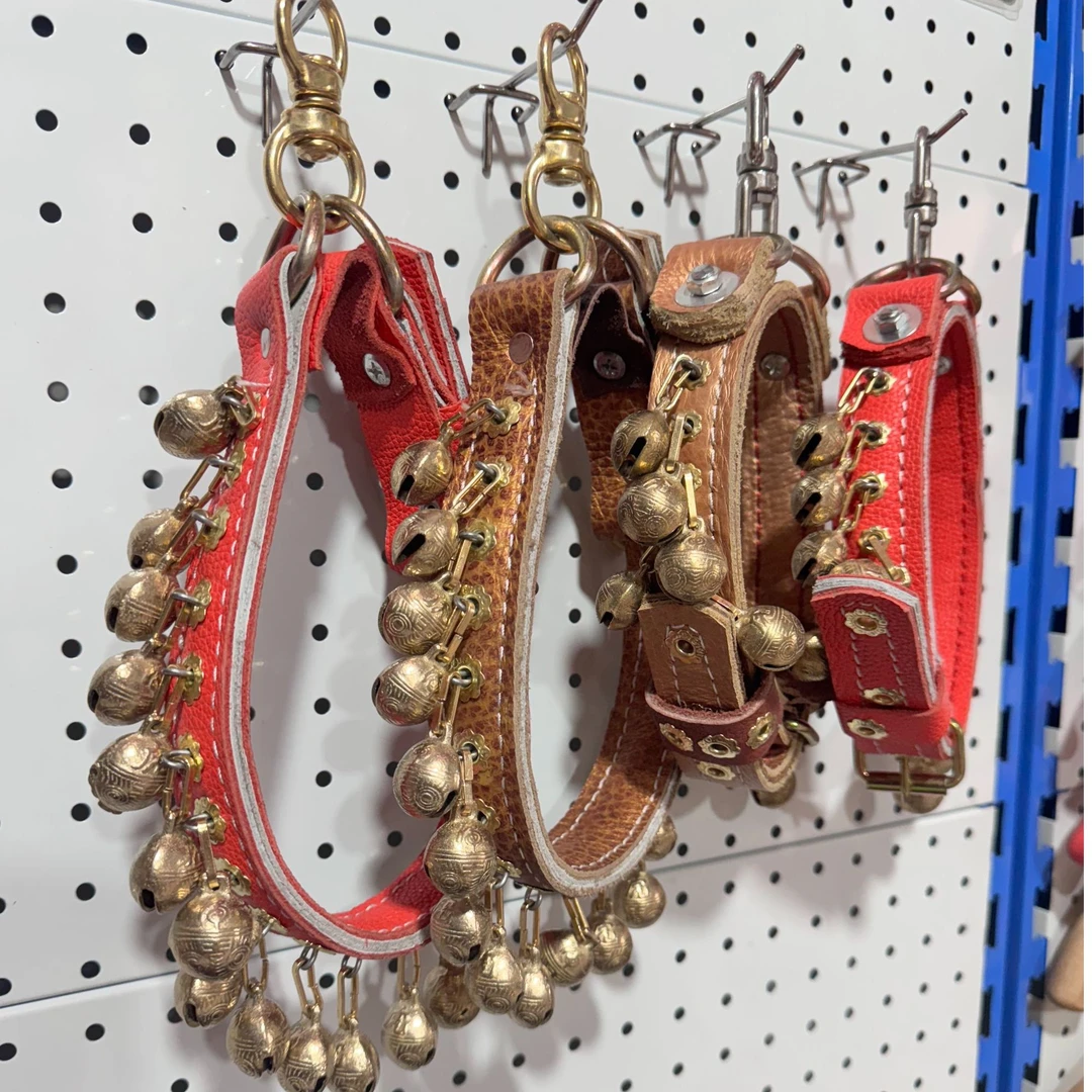 铜转环，马犬狗套，小项圈真牛皮狗套最长55公分长3公分宽