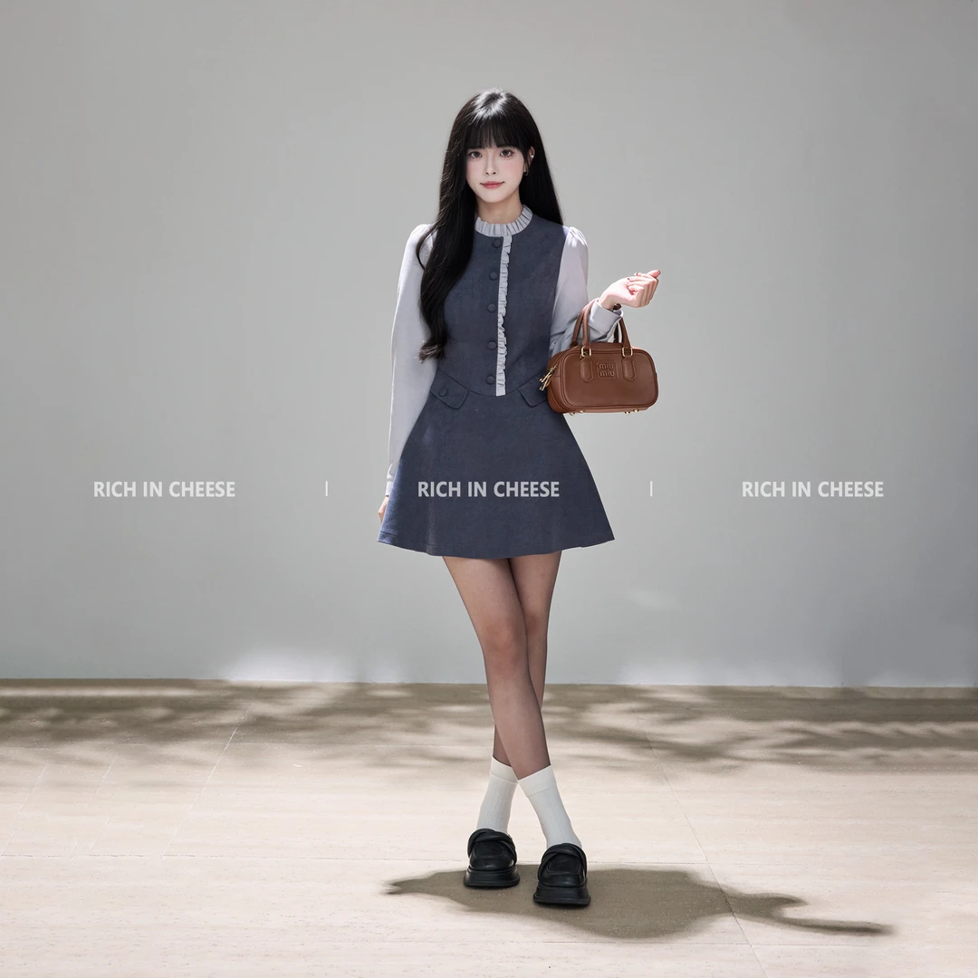 RICHINCHEESE 赫莉小姐 法式秋冬假两件拼接设计千金收腰连衣裙