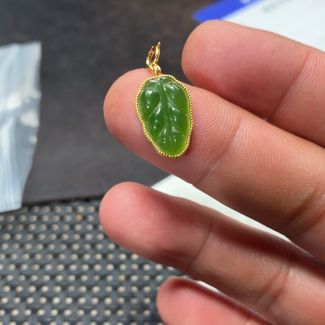 和田玉银S925镶嵌颈饰