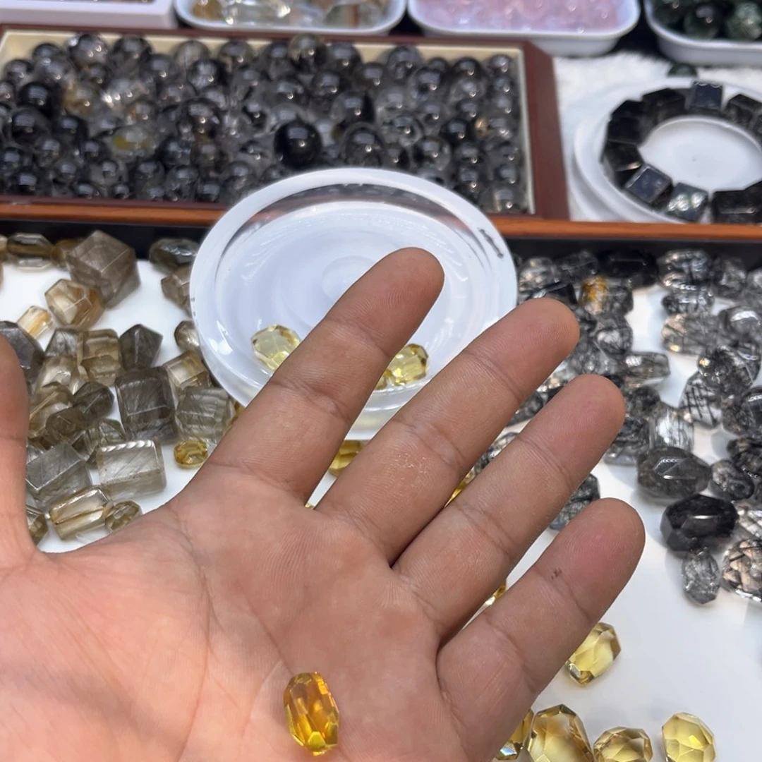 未镶嵌珠宝半成品水晶重****烂2号