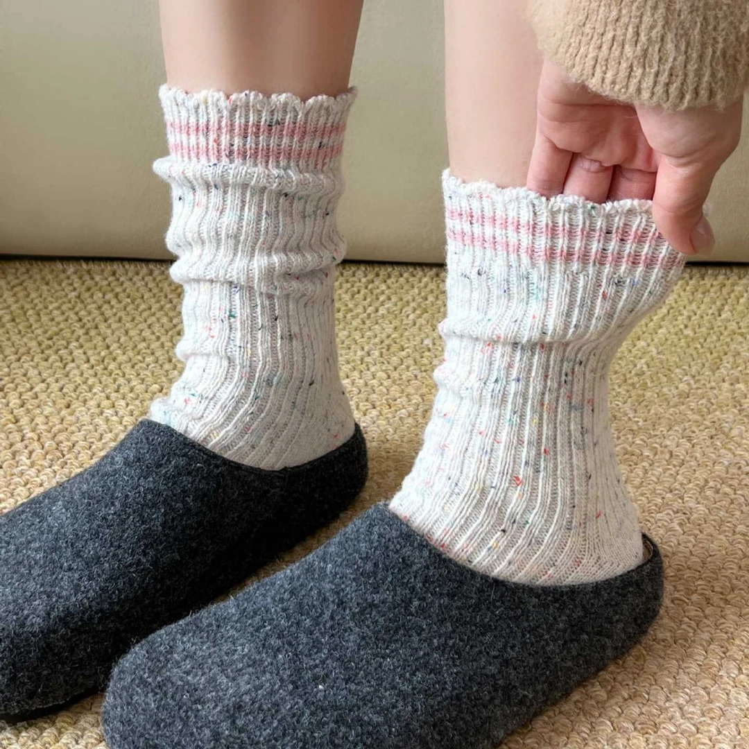 秋冬女中筒袜加厚羊毛条纹堆堆袜韩系彩点纱长袜保暖针织袜