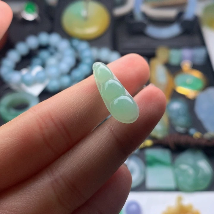 未镶嵌定制翡翠定制