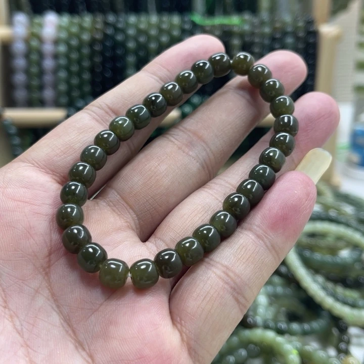 小***安未镶嵌和田玉珠宝奇石