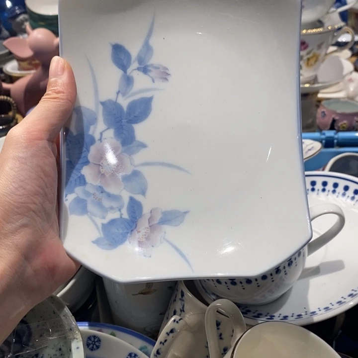 瓷片哈哈哈哈哈哈光