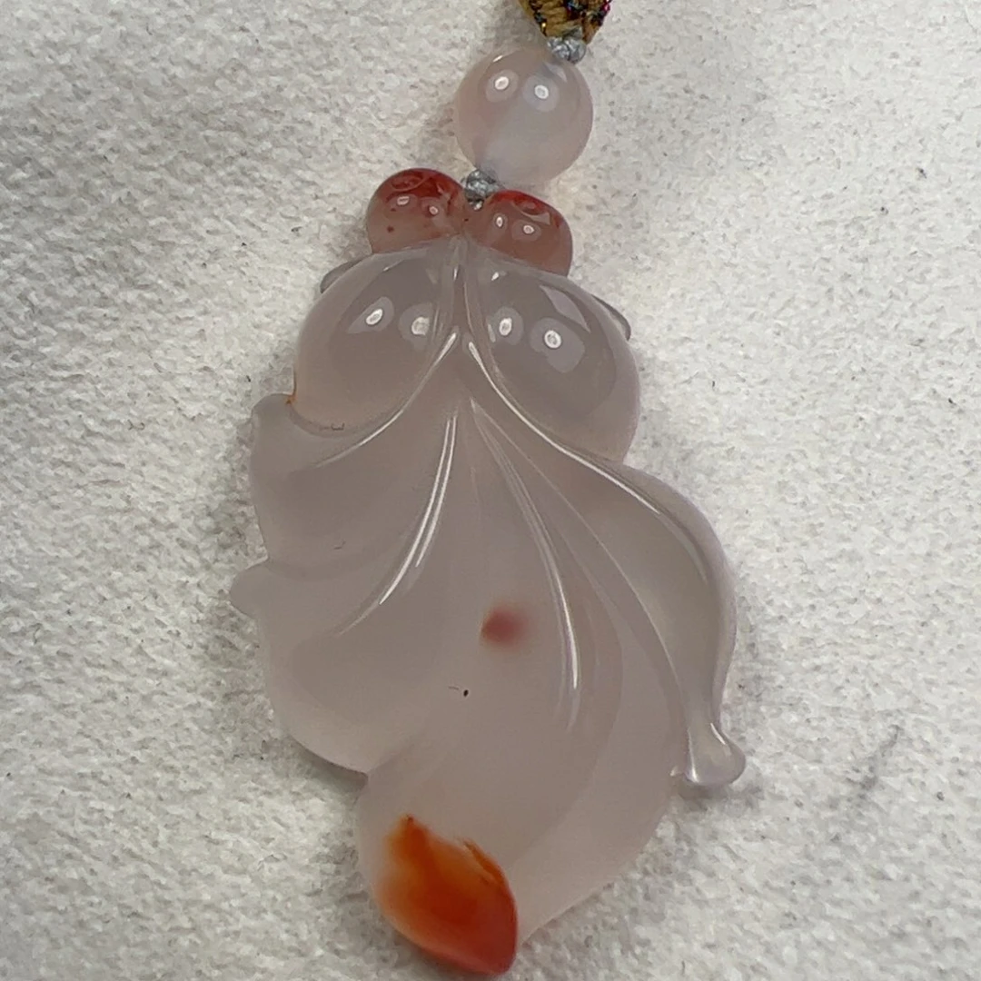 未镶嵌吊坠南红玛瑙