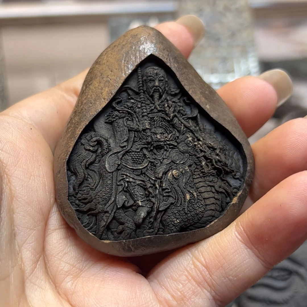 鸣***谦小石头哈哈哈哈哈哈