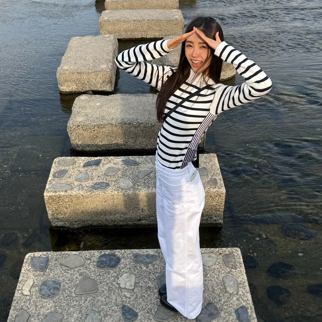 ROMI STUDIO“基础优雅”100%长绒棉撞色条纹一字领上衣RWCASZ3774