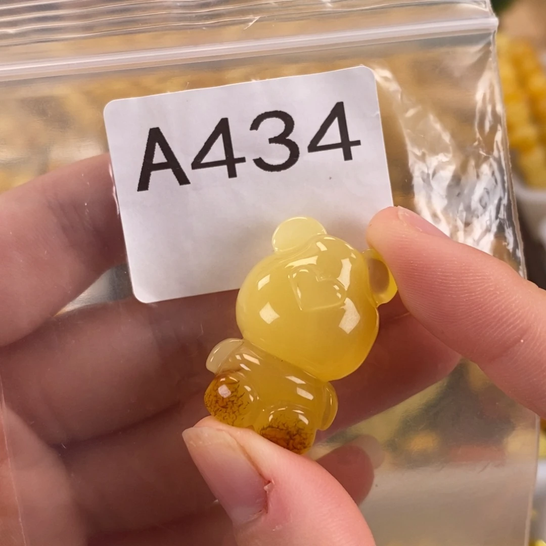 未镶嵌琥珀珠宝奇石